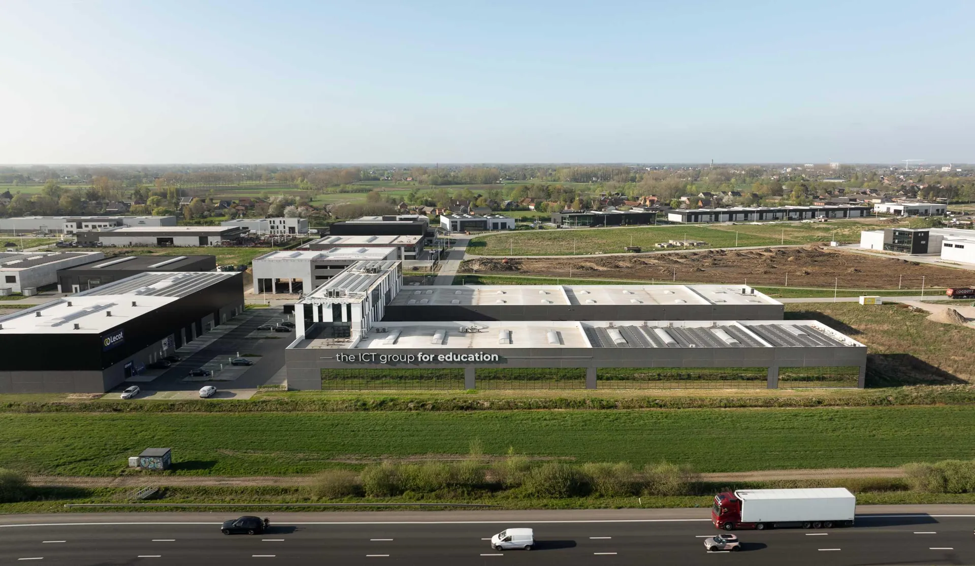 Gewerbepark Lokeren E17 — Lokeren